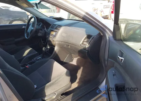 2005 Honda Accord 2.4 Lx из США, поврежденный, VIN 1HGCM56435A129569